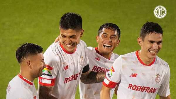 El Toluca mexicano golea al Colorado