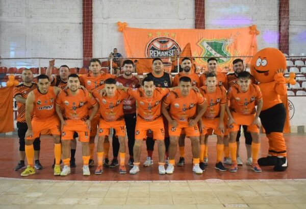 Remansito y Jave son primeros ganadores en sudamericano de salón