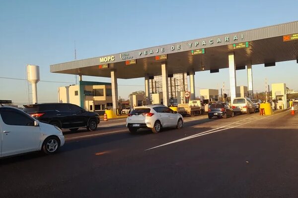 Camioneros reciben como “alivio” reducción de tarifa de peaje en Ypacaraí - Nacionales - ABC Color