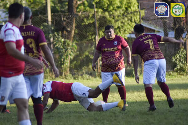 Continúa la Copa Santa Rosa.