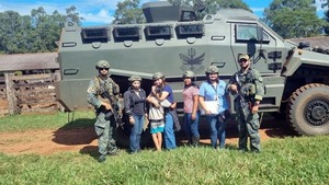 Rescatan a niña indígena víctima de tortura y abuso sexual - PDS RADIO Y TV