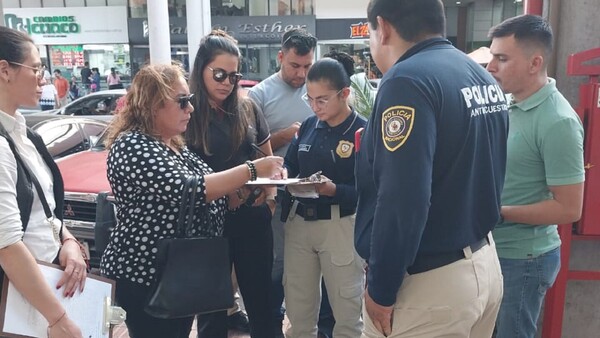 Detienen a influencer por extorsión en una entrega vigilada