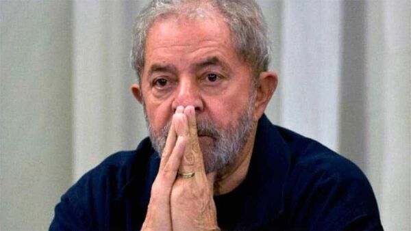 Lula asegura que "el mundo debe ayudar" a Brasil a preservar la Amazonía