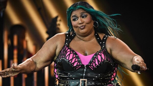 Diario HOY | Cantante Lizzo denunciada por acoso por tres bailarinas