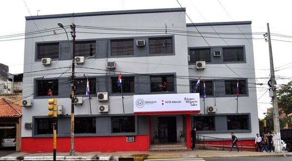¡Ndi! Sobre la hora, Ministerio encamina contratación millonaria de un seguro médico