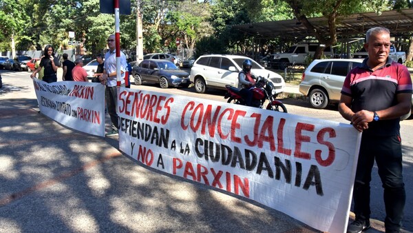 Ediles sepultan iniciativa popular para suspender estacionamiento tarifado