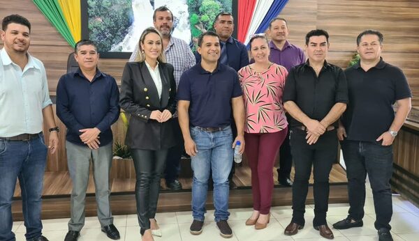 Empresarios del sector hotelero se reúnen con autoridades de Franco