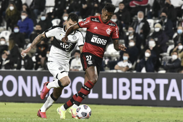 Versus / Los buenos y malos antecedentes de Olimpia frente al Flamengo