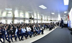Itaipú incorpora a 187 nuevos empleados que superaron el PSE