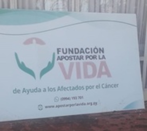 Roban materiales de fundación que asiste a pacientes con cáncer - Paraguay.com