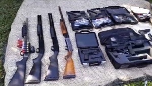 Hallan arsenal de armas en container de suizo asesinado en Escobar