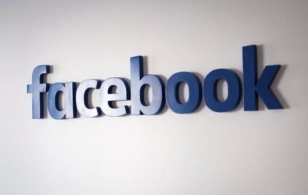 Facebook empieza a suprimir el acceso a noticias en Canad谩 para no pagar a los editores - Revista PLUS