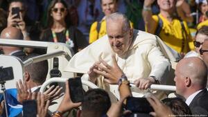 El Papa advierte contra las ilusiones del mundo digital