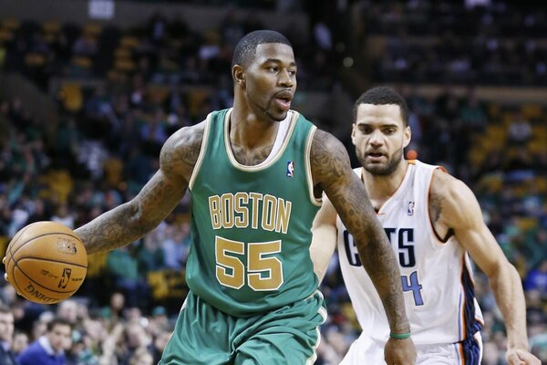 Versus / Exbasquetbolista de la NBA fue condenado a 10 años de prisón por estafa