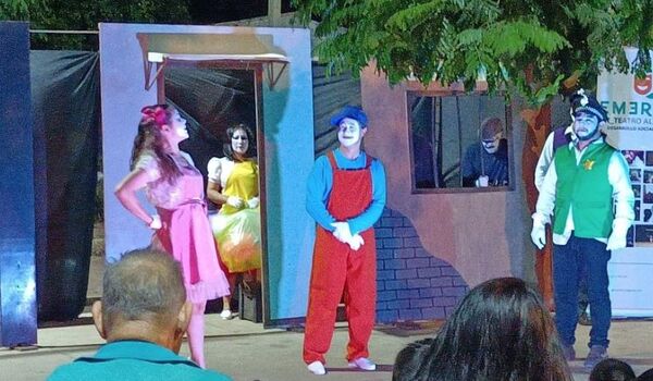 Diario HOY | “Marracachufle - La Niña de la Cajita de Música”: Teatro infantil en San Antonio