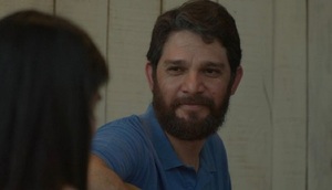 Héctor Lozzca, el tío Mario en la serie de Marilina, expone que su personaje reivindica la figura masculina positiva   - Teleshow