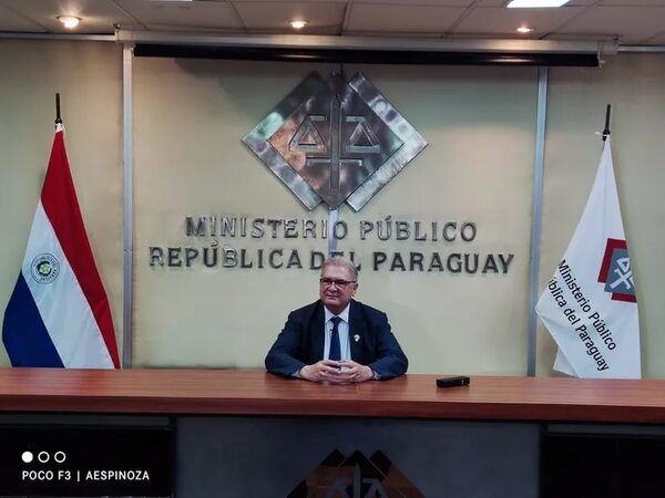 Emiliano Rolón defiende pesquisas en la denuncia de EE.UU. contra Horacio Cartes - Política - ABC Color