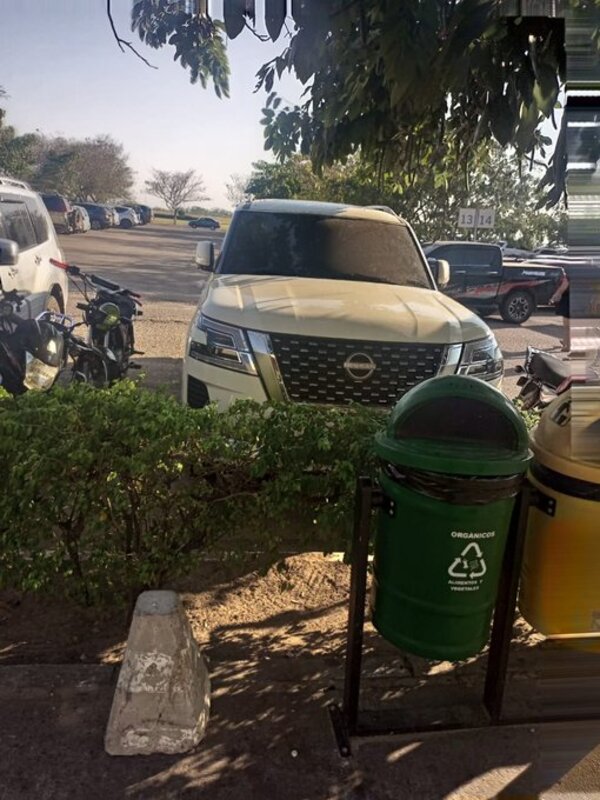 Encuentran en aeropuerto de Santa Cruz otra camioneta que vincula a la fuga de Marset | 1000 Noticias