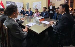 El MUVH presentó a la Municipalidad de Asunción el "Master Plan Urbanístico para el Bañado Sur" - Informatepy.com