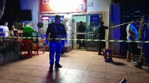 Mataron a presunto sicario, bebé estaba en sus brazos, pero se salvó