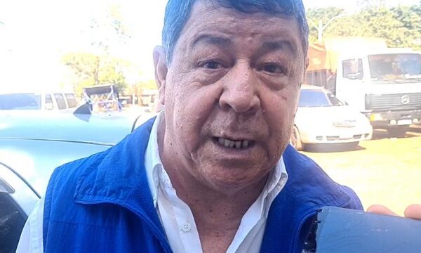 Liberales de Alto Paraná van por la expulsión de Efraín, por priorizar a “Yo Creo”