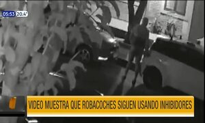 Video muestra que robacoches siguen usando inhibidores | Telefuturo