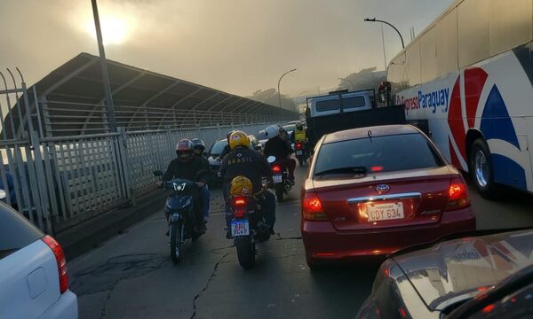 Control de Brasil lentifica cruce fronterizo