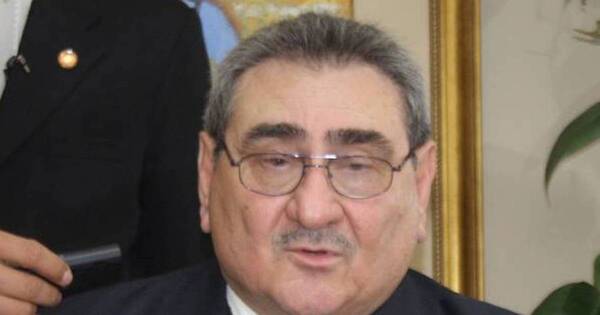 La Nación / Multan al exministro Antonio Fretes
