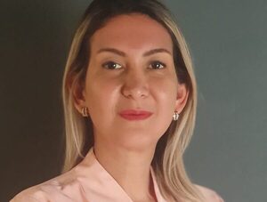 Monica Recalde será ministra de Trabajo de Peña · Radio Monumental 1080 AM