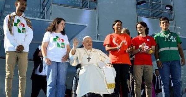 La Nación / Entusiastas jóvenes paraguayas participan de la Jornada Mundial de la Juventud en Portugal