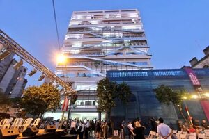 Gremio de actores denuncia irregularidades en concurso para selección docente: acusan a ganador de ostentar título falso - Nacionales - ABC Color