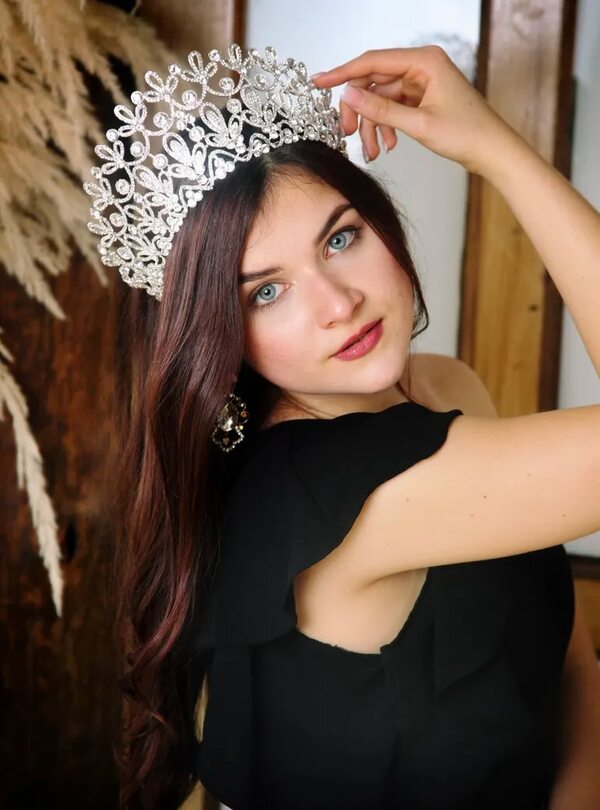 Alexandra Kroeker, la representante de Boquerón en el Miss Paraguay - Noticias del Chaco - ABC Color