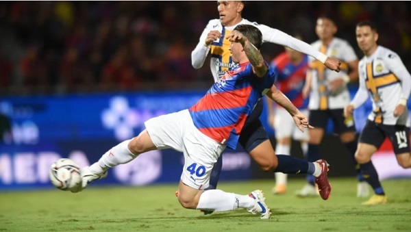 La quinta fecha del Clausura prosigue este sábado con dos encuentros
