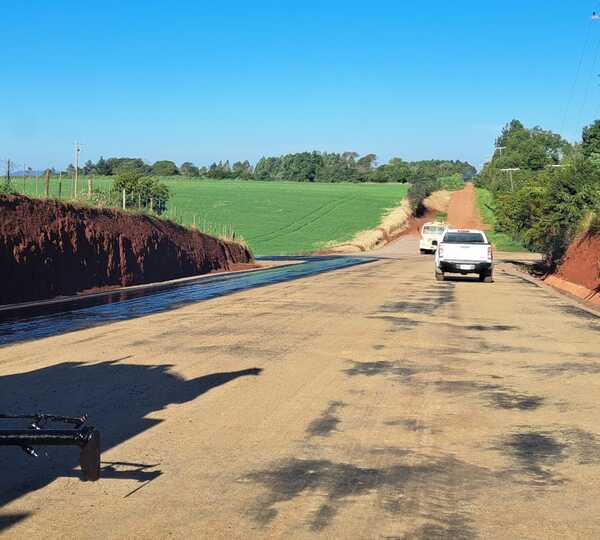 Tramo Campichuelo -ruta PY06 ya luce sus primeros kilómetros de asfaltado - .::Agencia IP::.