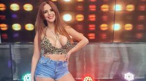 [VIDEO] Esta cuerona mostró el súper poder que tiene con su trasero