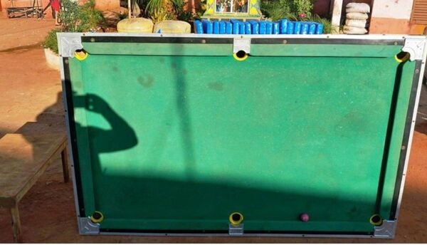 Diario HOY | Intentan ingresar a la cárcel de CDE droga oculta en mesa de pool