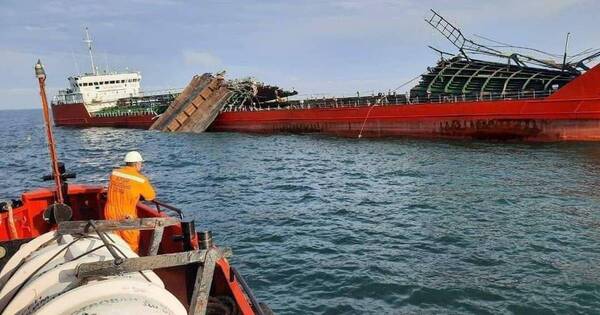 La Nación / Drones ucranianos dañan petrolero ruso