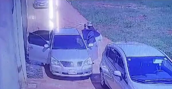 Video: Grupo armado asalta una empresa en Minga Guazú - ABC en el Este - ABC Color