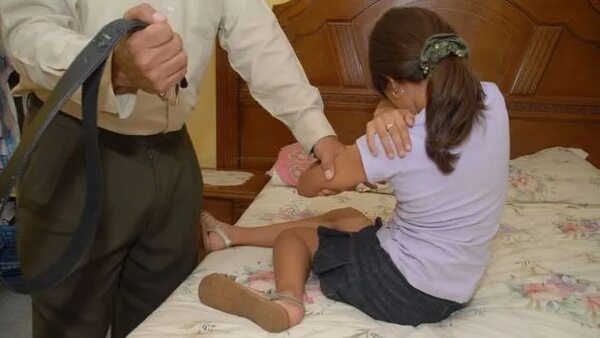 ¿Qué debe hacer el docente ante casos de alumnos que sufren maltrato en sus hogares? - Nacionales - ABC Color