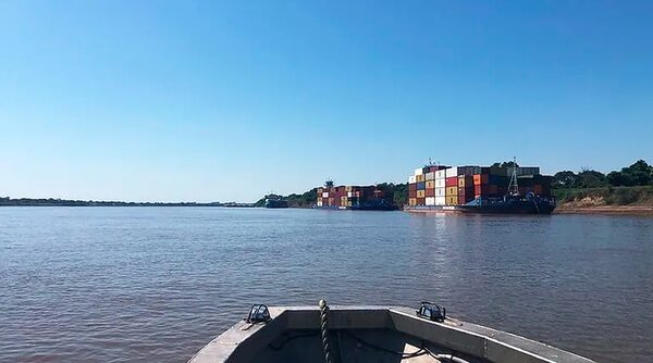 Hidrovía: Gremio de armadores fluviales dice que el “problema” persiste a pesar de liberación de buque en Argentina - Economía - ABC Color