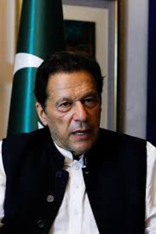 Pakistán: ex primer ministro Khan es arrestado tras condena
