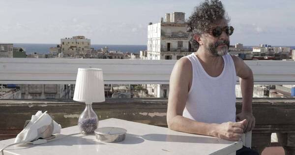 La Nación / Censuran documental en que Fito Páez crítica a Cuba