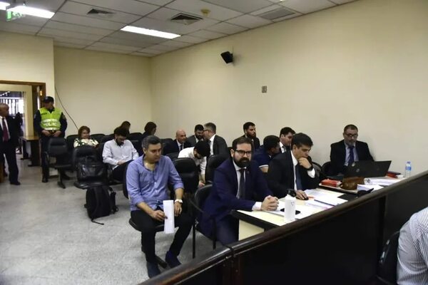 Hurtan de la Fiscalía dinero incautado en el caso de la “marihuana vip” - Nacionales - ABC Color
