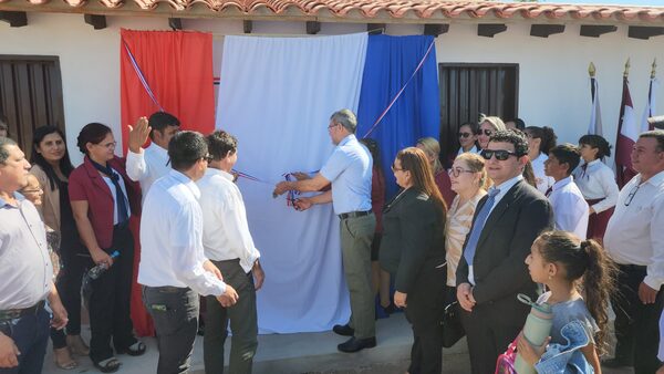 Habilitan mejoras de estamento escolar en Caleria Guyratî