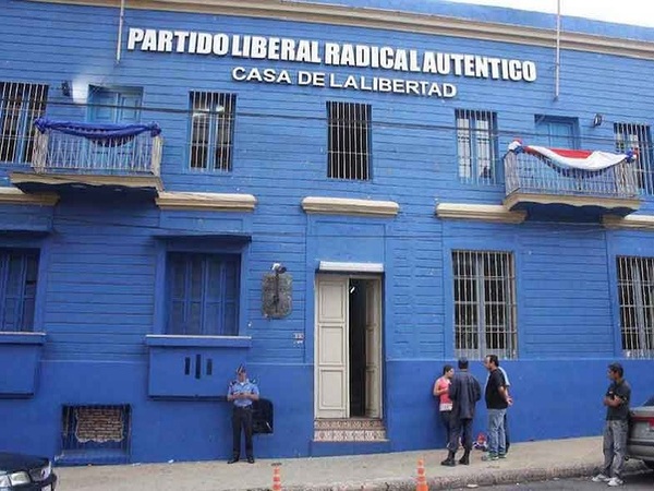Liberales a la carga, por su propio futuro como partido - La Tribuna