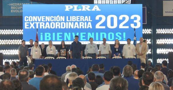 Convención liberal: Tito Saguier es elegido vicepresidente. Efraín reclama 2 lugares en la mesa - ADN Digital