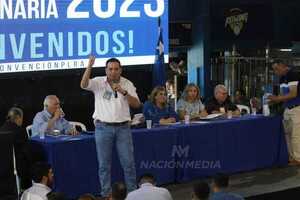 Diario HOY | Piden la salida de Efraín Alegre en caldeada Convención liberal