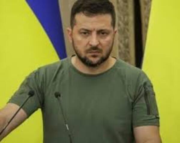 Zelensky denuncia bombardeo ruso a centro de transfusiones de sangre