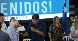 La Nación / En Convención del PLRA “chutaron” a Efraín Alegre de la presidencia
