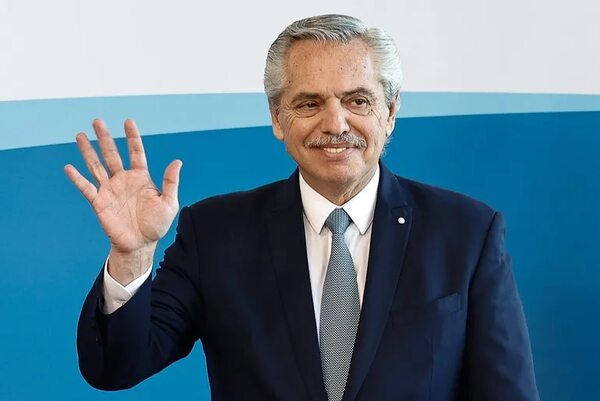Fernández convoca a preguntas en redes sociales de cara a las primarias en Argentina - Mundo - ABC Color